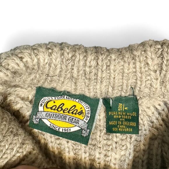 Cabela’s Vintage Wool Field Sweater Sz M 48" Chest Oatmeal Tan Suede Patches UK - Picture 3 of 6